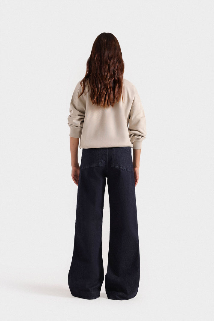 Cropped sweatshirt