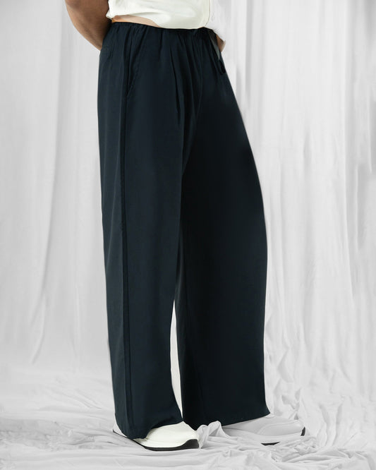 Men’s organic cotton loose-fit trouser