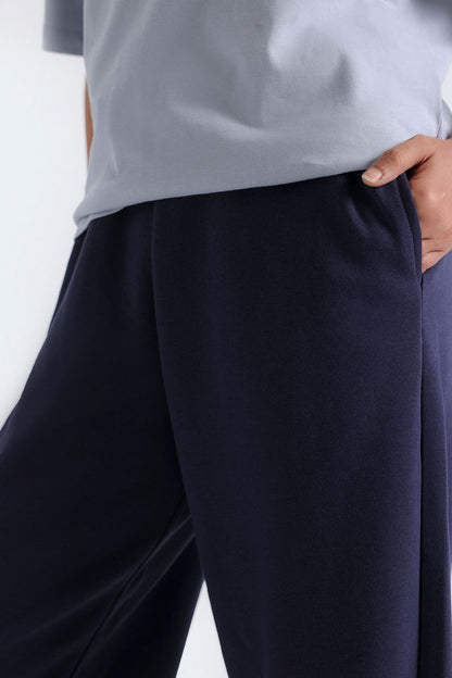 Loose fit jogger trousers