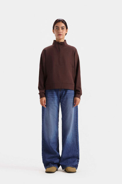 Quarter zip-up sweatshirt