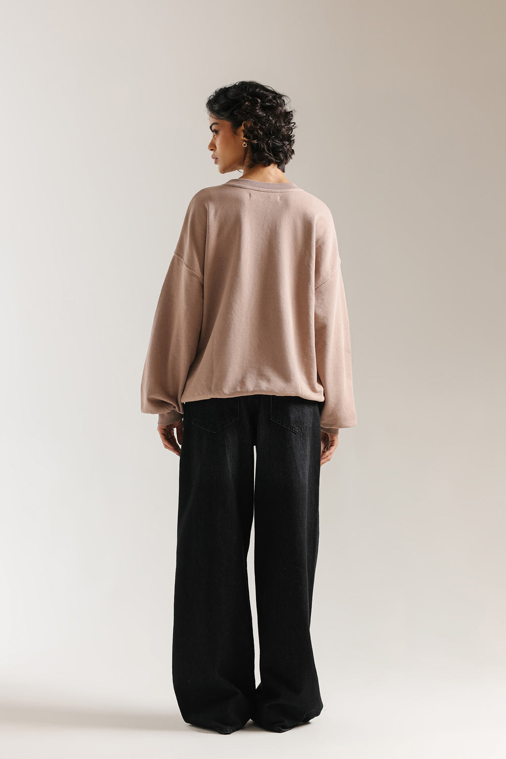 Essential Crew Sweatshirt