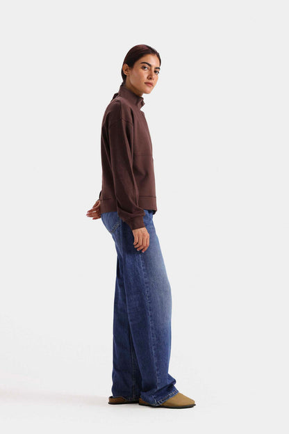 Quarter zip-up sweatshirt