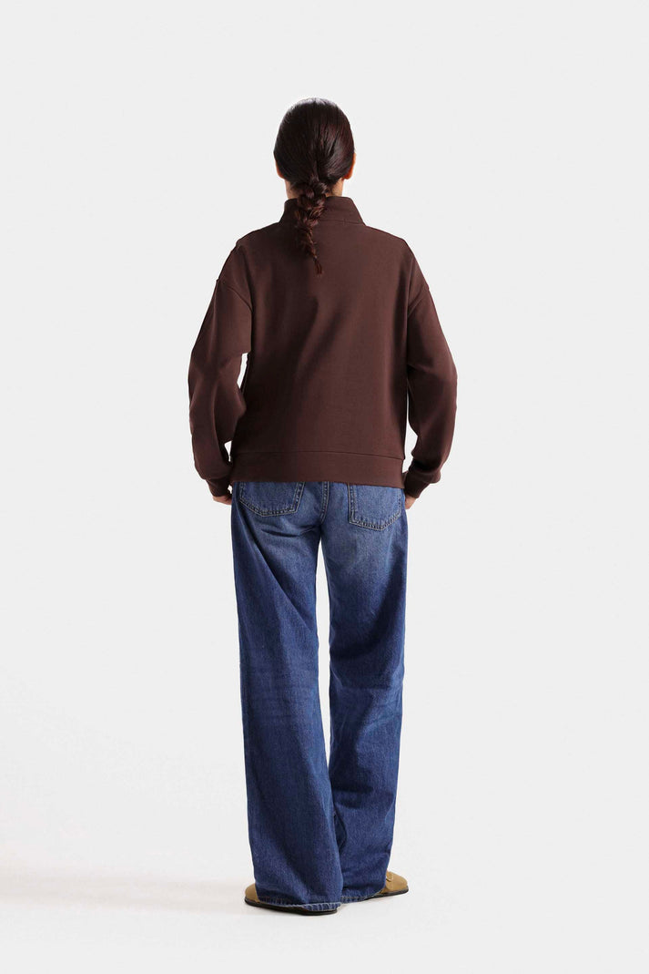 Quarter zip-up sweatshirt