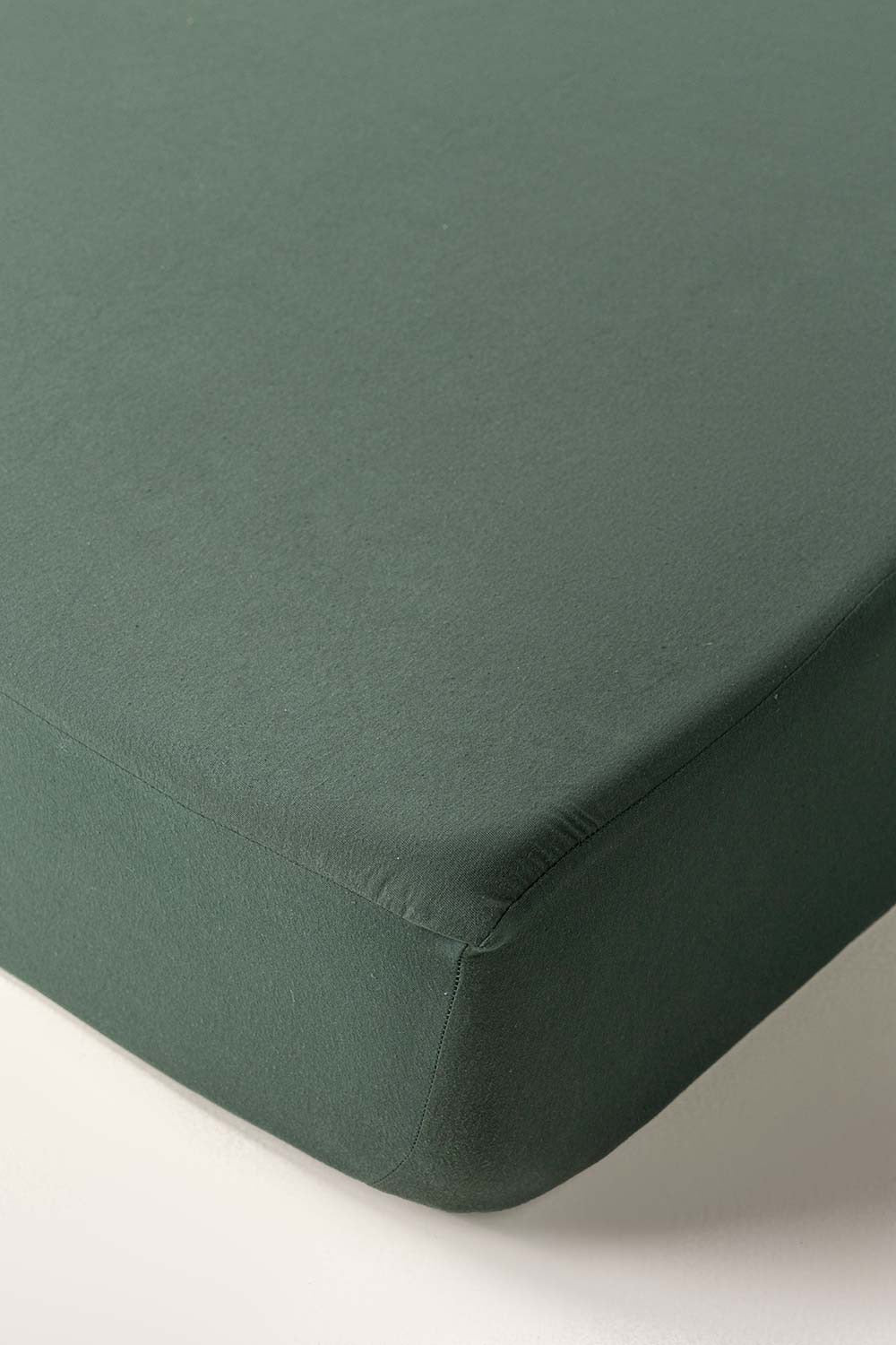 Premium Water-Repellent Cotton Fitted Sheet